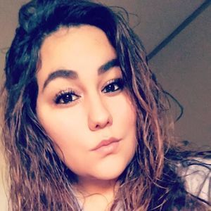 Meet your Posher, Cassandra